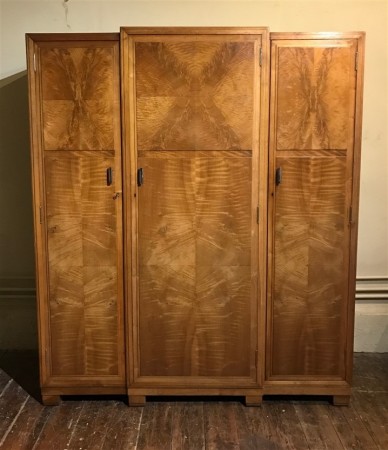 Macintosh Antiques A Heals Walnut And Ripple Maple Compactum